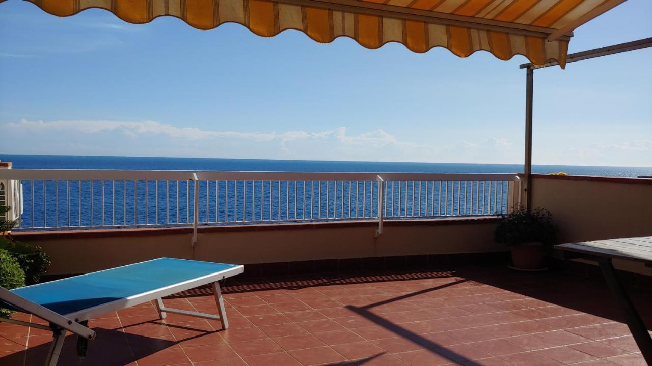 Appartement Casa Ciclopi à Aci Trezza Extérieur photo